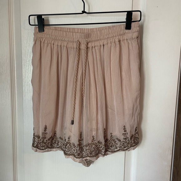 Anthropology Maeve Embroidered Beaded Tan Cruise Shorts Size XS - Picture 2 of 5
